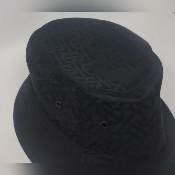 Burberry Men's TB Monogram Nylon Jacquard Bucket Hat Black Italy size Large - Picture 14 of 14